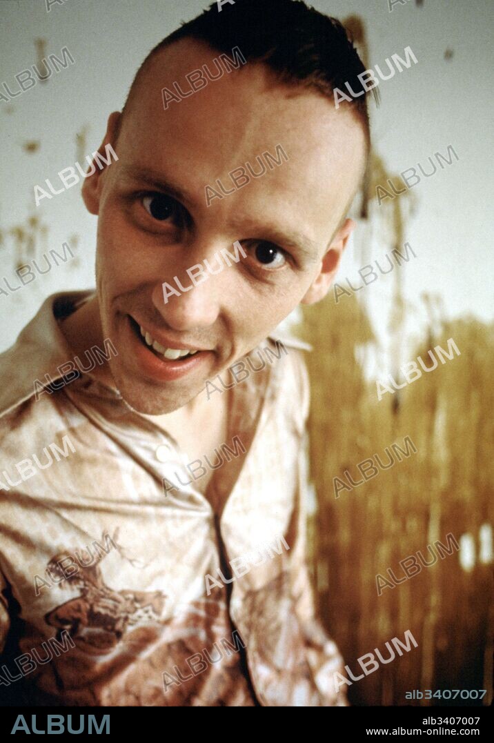 EWEN BREMNER in TRAINSPOTTING - NEUE HELDEN, 1996 (TRAINSPOTTING), unter der Regie von DANNY BOYLE. Copyright FIGMENT FILM/THE NOEL GAY MOTION PICTURE.