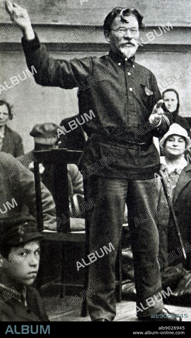 The first All-Union Congress of Soviets, which opened on December, 30, 1922, in Moscow's Bolshoi Theatre, unanimously adopted the Declaration of the Formation of the USSR. The Congress elected the Central Executive Committee o the USSR, with M. I. Kalinin as chairman.