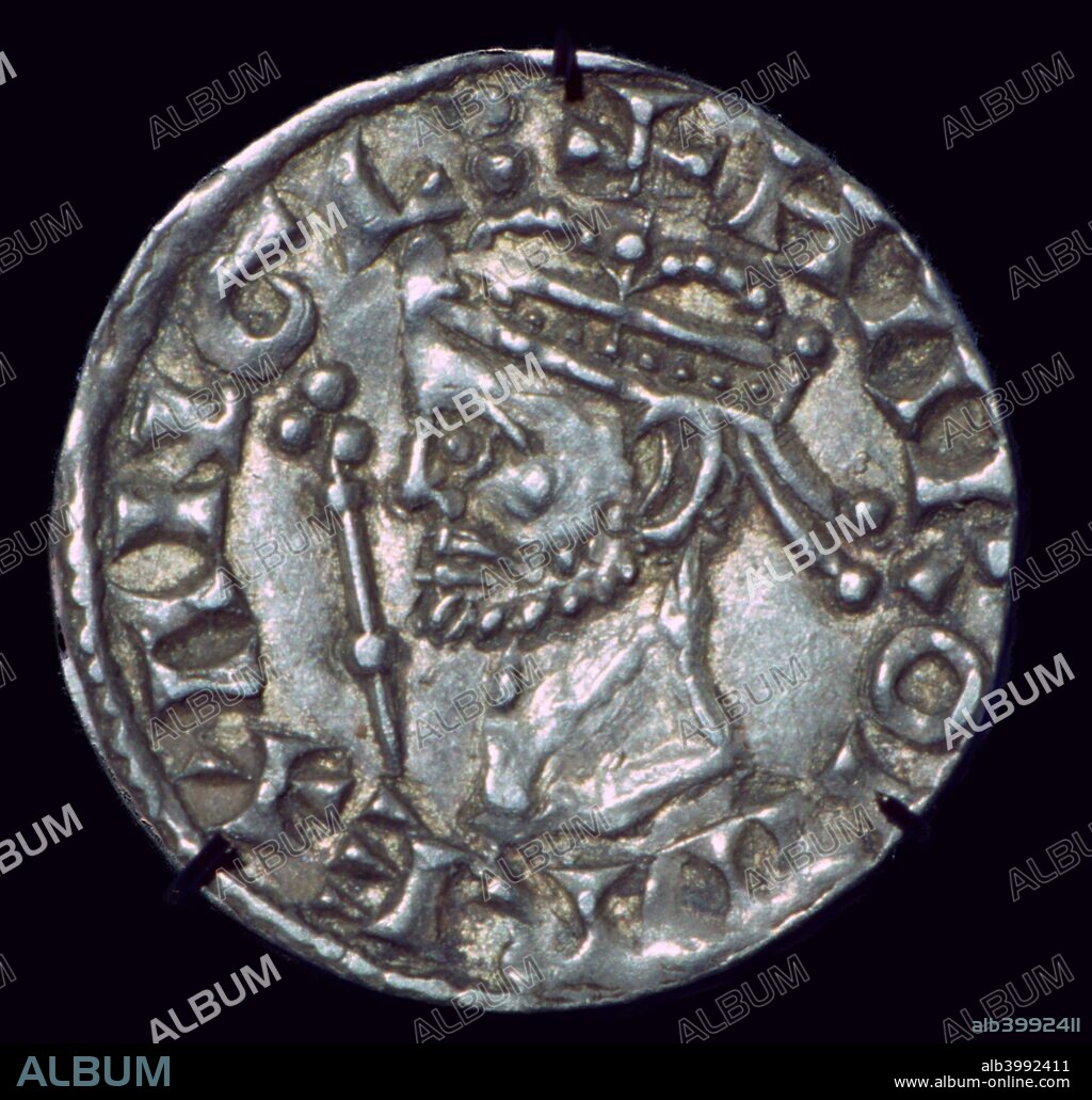 Silver penny of Harold II (1022-1066), minted 1066, showing the obverse side.
