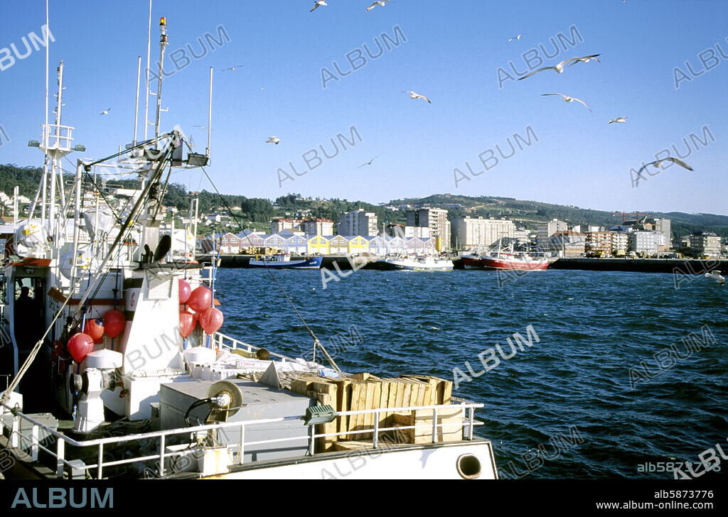 Ribeira, puerto pesquero y ciudad; ría de Arousa, Rías Bajas / Baixas.