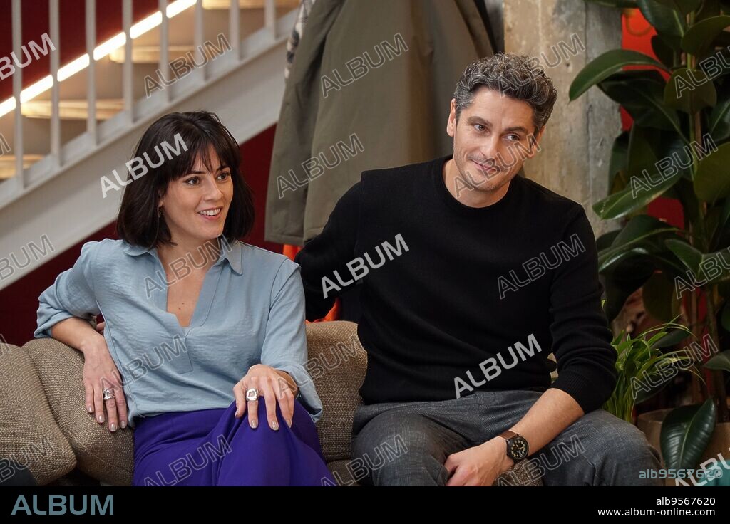ALEXANDRA JIMENEZ y ANTONIO PAGUDO en BAJO TERAPIA, 2023, dirigida por GERARDO HERRERO. Copyright TORNASOL FILMS.
