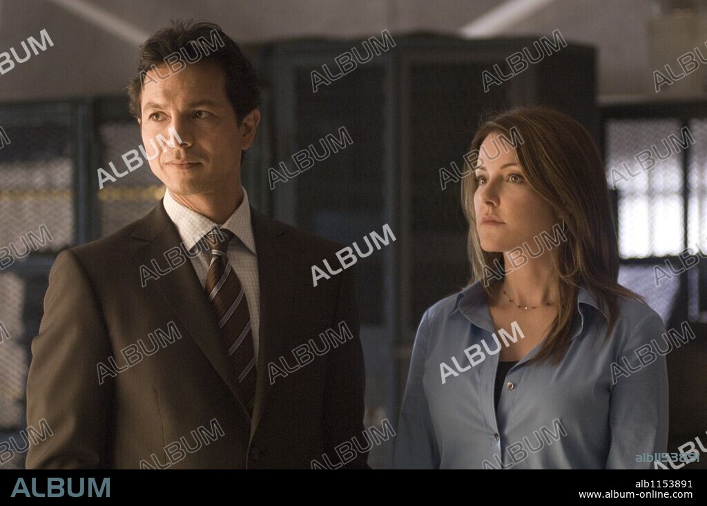 BENJAMIN BRATT und CHRISTA MILLER in THE ANDROMEDA STRAIN, 2008. Copyright A.S.Films/Scott Free Productions/Traveler's rest Films.