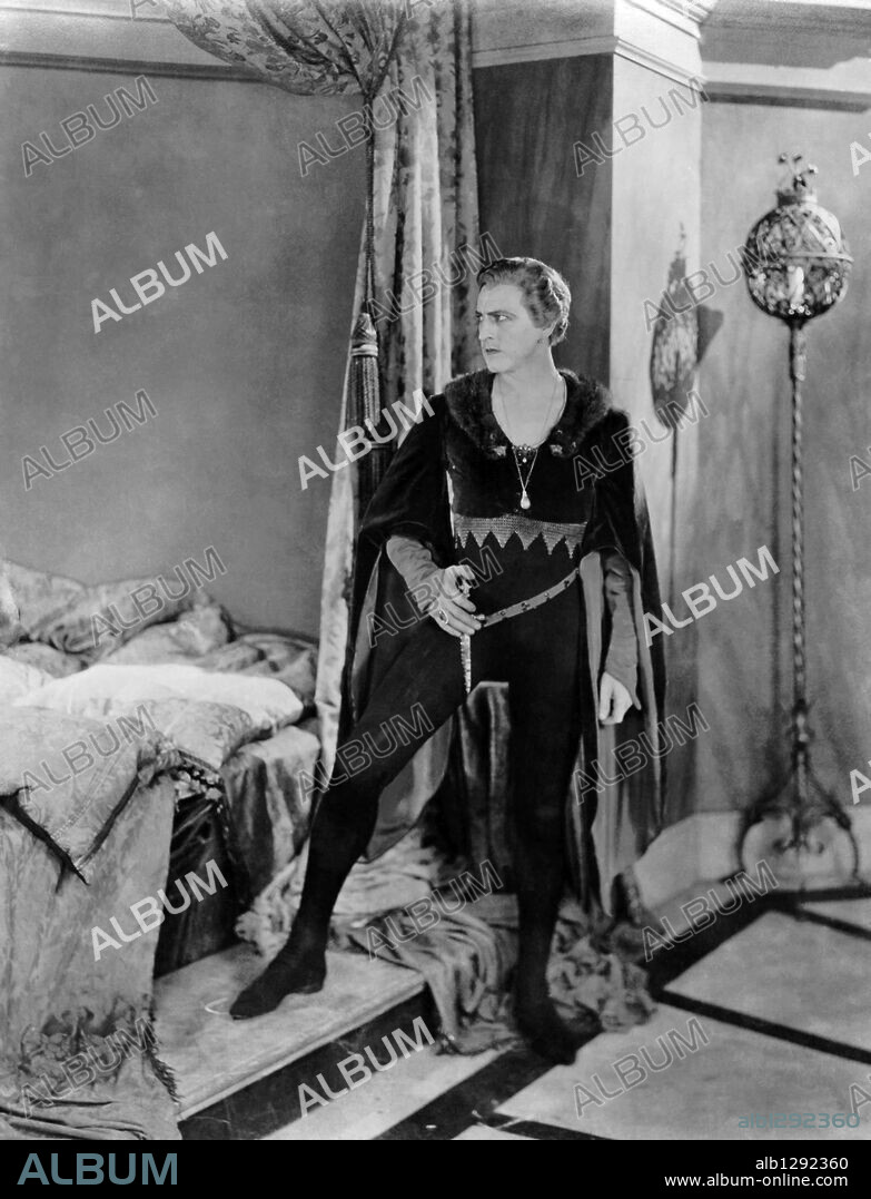 JOHN BARRYMORE en DON JUAN, 1926, dirigida por ALAN CROSLAND. Copyright WARNER BROS. PICTURES.