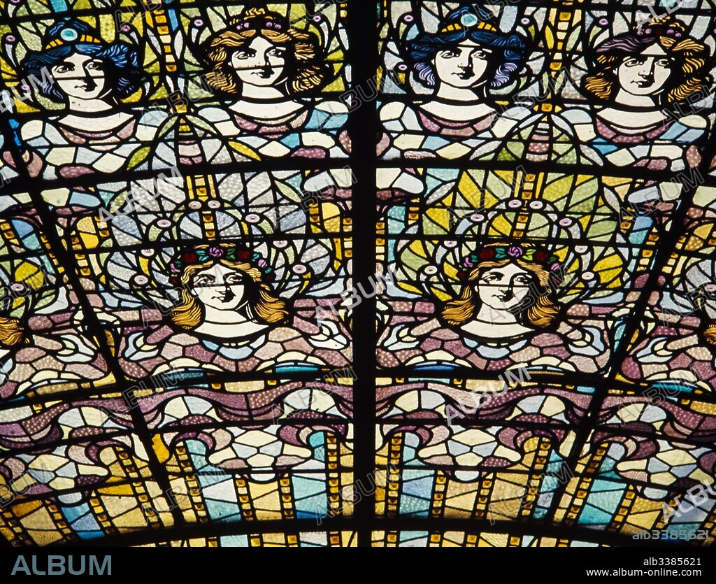 LLUÍS DOMÈNECH I MONTANER. Palacio de la música, 1908, Barcelona. Modernismo.