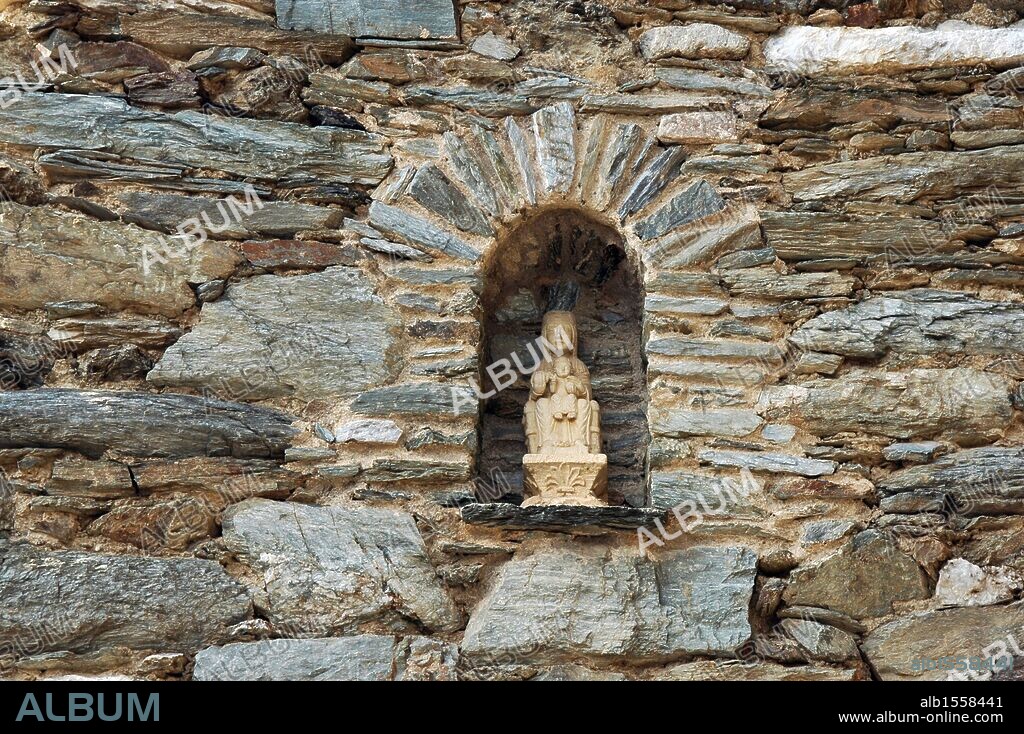 IMAGEN DE LA VIRGEN DE NURIA. Queralbs. Comarca del Ripollès. Provincia de Girona. Cataluña.
