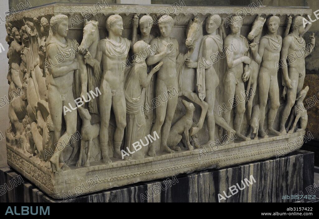 ARTE ROMANO. Sarcófago decorado con escenas mitológica de la historia de Hipólito. Finales del siglo II. Mármol. Museo del Hermitage (The State Hermitage Museum). San Petersburgo. Rusia.