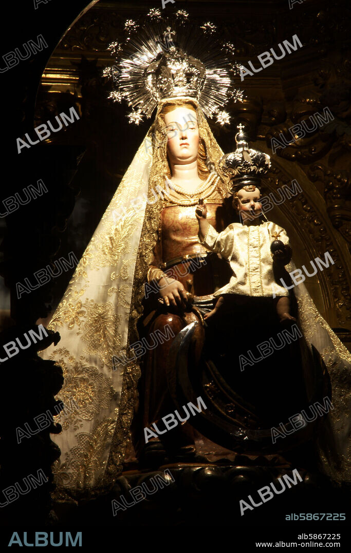 Navarrete; Iglesia de la Asunción; virgen del altar mayor.