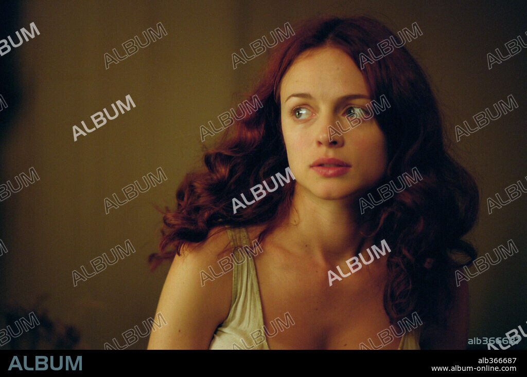 HEATHER GRAHAM in FROM HELL, 2001, unter der Regie von ALBERT HUGHES und ALLEN HUGHES. Copyright 20TH CENTURY FOX.