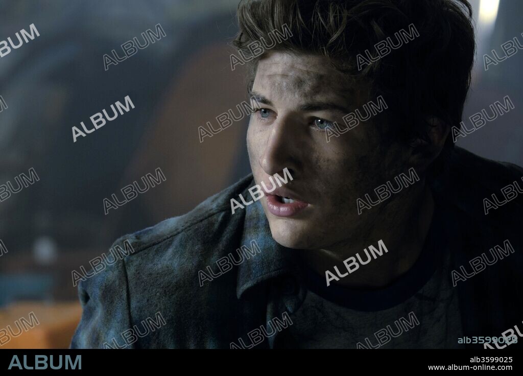 TYE SHERIDAN in READY PLAYER ONE, 2018, directed by STEVEN SPIELBERG. Copyright AMBLIN ENTERTAINMENT/DE LINE PICTURES/DREAMWORKS/WARNER BROS.