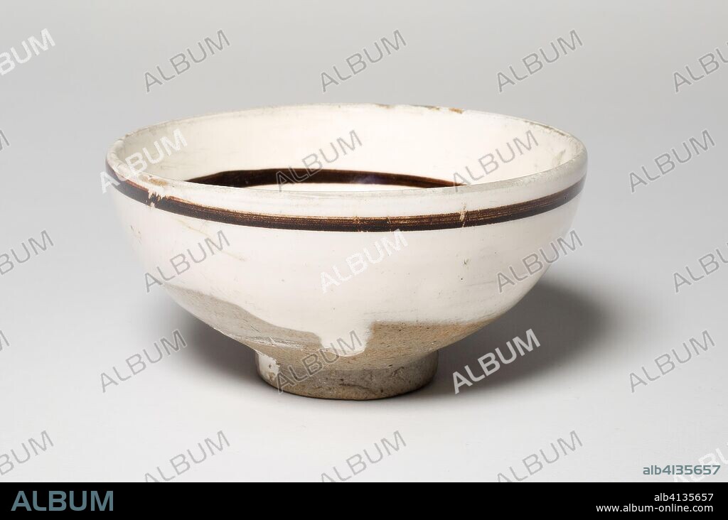 Bowl with Stylized Leaves. China. Date: 1115-1234. Dimensions: H. 4.2 cm (1 5/8 in.); diam. 8.3 cm (3 1/4 in.). Cizhou-type ware, slip-coated stoneware with underglaze iron brown painting. Origin: China.