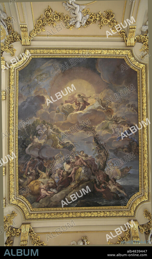 Madrid, Comunidad de Madrid, Spain, Europe.. The Royal Palace (Palcaio Real), Hall of columns. On the ceiling vault a fresco by Corrado Giaquinto represents The Birth od the Sun and the Triumph of Bacchus.