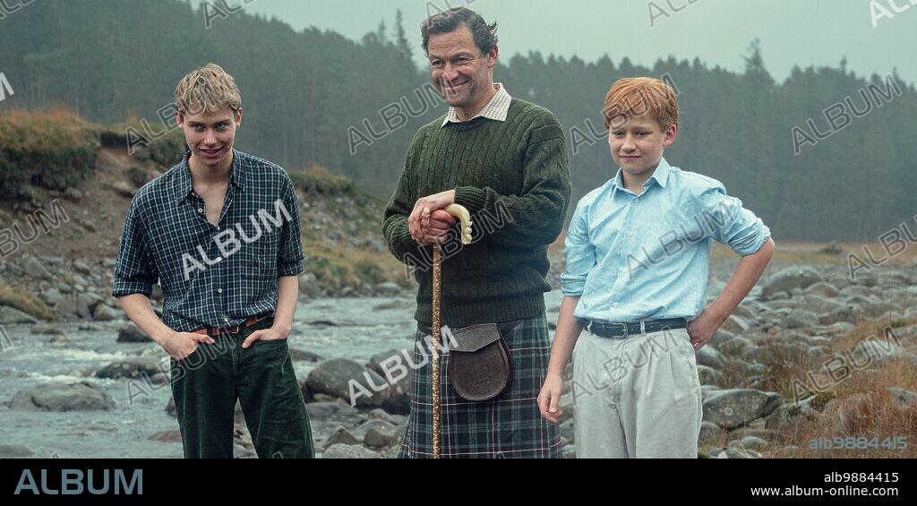 DOMINIC WEST, FFLYN EDWARDS and Rufus Kampa in THE CROWN, 2016, directed by PETER MORGAN. Copyright LEFT BANK PICTURES/SONY PICTURES TV PROD UK. Season 6.