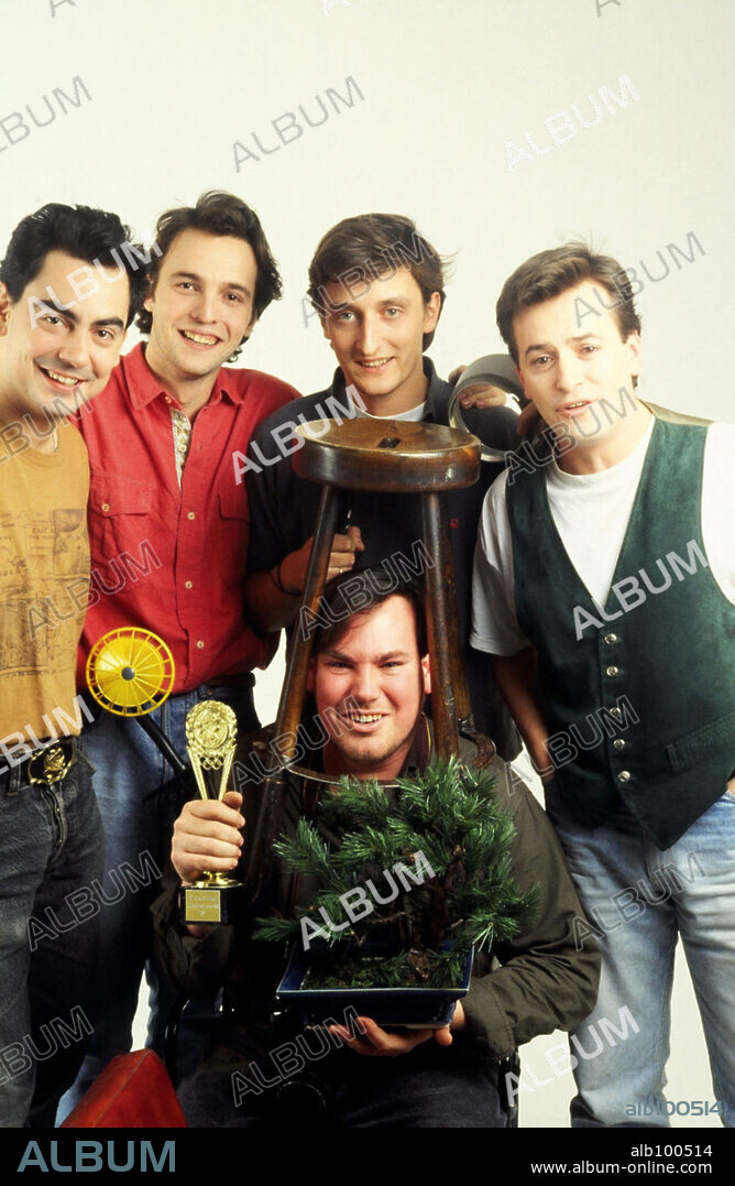Hombres G, una de las bandas de pop rock más importantes de España, con el fotógrafo Domingo J. Casas.