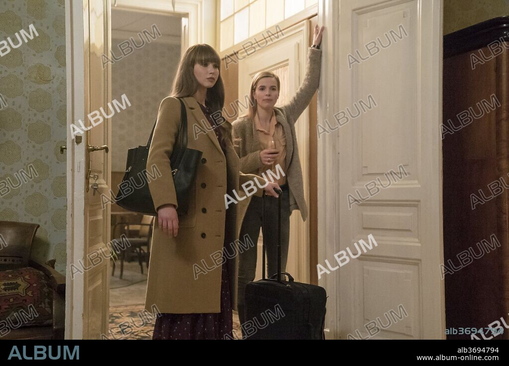 JENNIFER LAWRENCE en GORRION ROJO, 2018 (RED SPARROW), dirigida por FRANCIS LAWRENCE. Copyright CHERNIN ENTERTAINMENT.
