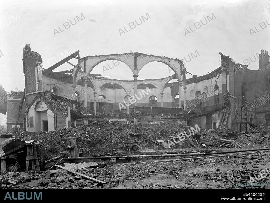 The Ring, Blackfriars Road, Southwark, London, March 1941. The Ring was originally the Surrey Chapel until it closed in 1881. It was then a boxing arena from 1910 but was destroyed during the Blitz. This photograph was taken for the National Buildings Record.