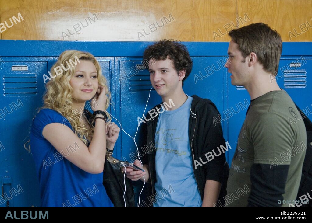 ALY MICHALKA, GAELAN CONNELL y SCOTT PORTER en SCHOOL ROCK BAND, 2009 (BANDSLAM), dirigida por TODD GRAFF. Copyright SUMMIT ENTERTAINMENT / REDIN, VAN.