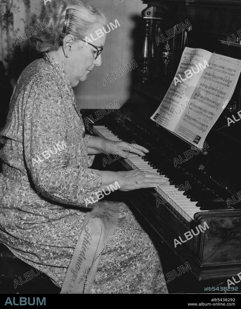 Cortisone Marvel. Three weeks ago this woman's fingers, with her body, were crippled by rheumatoid arthritis; today they skip nimbly across the keys of a piano. She is 65-years old Mrs. F. A. Nicholson. of Rosslyn Street, East Brisbane, who is on her way to complete recovery - thank to the new American wonder drug, cortisone. ***** City Woman Cured By Wonder Drug -- Three weeks ago a hopeless cripple, an East Brisbane woman, after treatment with the American wonder drug cortisone, can today do.