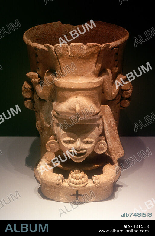 Mayan culture, Late post classic, 1250-1527 AD. - Guardian over the honey. - (Incense burner with the falling god Aj Muken Kaab). Clay. Origin: Cozumel, Quintana Roo. Merida, Museo Regional de Antropologia.