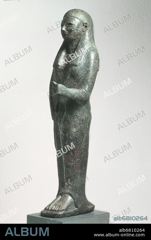 Kore aus Samos. Griechische Plastik, archaisch, um 650/550 v. Chr. - Kore. - Bronze, Höhe 27 cm. Fundort: Samos.