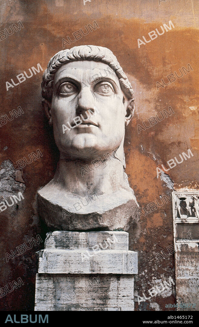 CONSTANTINO I "EL GRANDE" (Cayo Flavio Valerio Constantino) (285-337). Emperador romano. Bajo su reinado Constantinópolis se convirtió en capital del Imperio (330). CABEZA MONUMENTAL. Museos Capitolinos. Roma. Italia.