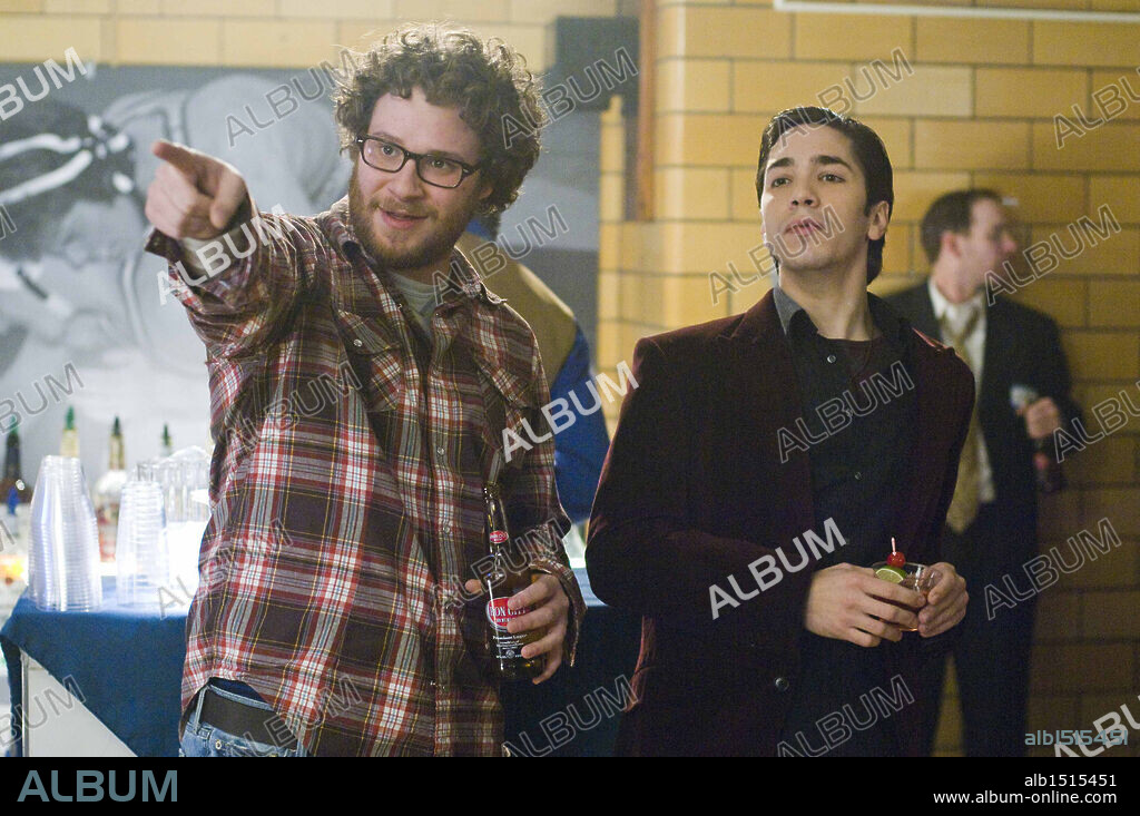 JUSTIN LONG and SETH ROGEN in ZACK AND MIRI MAKE A PORNO, 2008, directed by KEVIN SMITH. Copyright BLUE ASKEW/VIEW ASKEW PRODUCTIONS/WEINSTEIN COMPANY,THE.