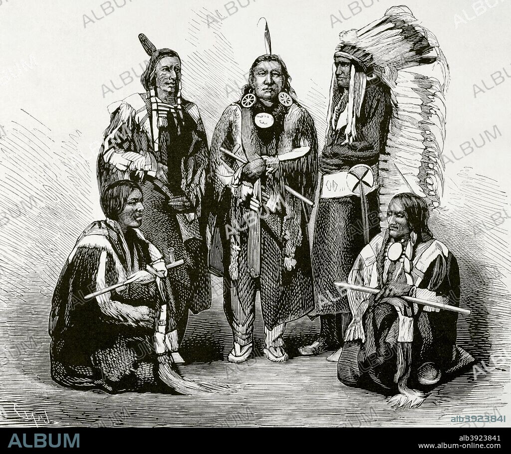 Estados Unidos. Guerras Indias. Gran Guerra Sioux de 1876. "Batalla de Little Bighorn" (25-26 de junio de 1876). Enfrentamiento entre las fuerzas combinadas de las tribus lakota, cheyennes y arapajó con el 7º Regimiento de Caballería del ejército de los Estados Unidos, al mando del teniente coronel George Armstrong Custer, quien murió el 25 de junio durante la lucha. El resultado fué de una victoria de las tropas indias. Principales jefes de los indios Sioux, vencedores contra Custer. De izquierda a derecha: Red Fox (Zorro Colorado), Bearskin (Cuero de Oso), Red Dog (Perro Rojo), Rocky Bear (Oso Duro) y Living Bear (Oso Vivo). Grabado. La Ilustración Española y Americana. 8 de septiembre de 1876. Biblioteca Histórico Militar de Barcelona. Cataluña, España.