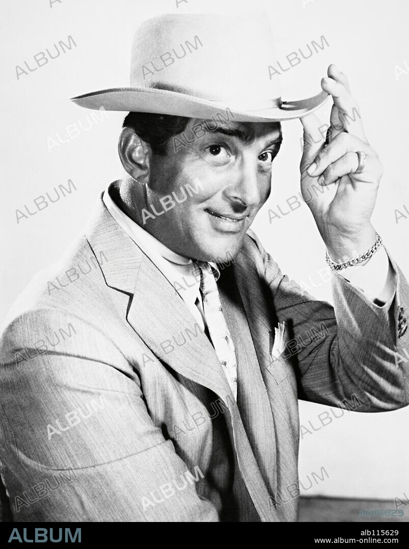 DEAN MARTIN en COMO UN TORRENTE, 1958 (SOME CAME RUNNING), dirigida por VINCENTE MINNELLI. Copyright M.G.M.