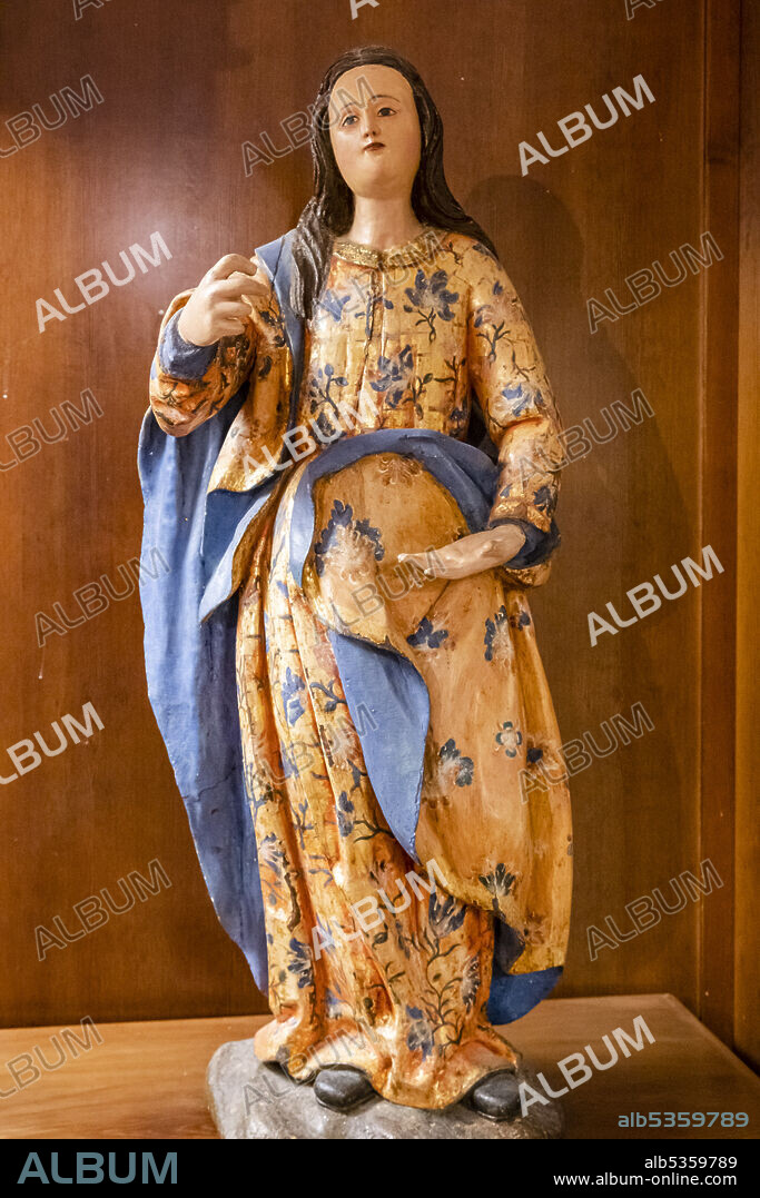 Saint Lucia, polychrome wood carving, 17th century, museum of religious art and paleontology, Church of San Bartolomé, Atienza, Guadalajara Province, Spain.
