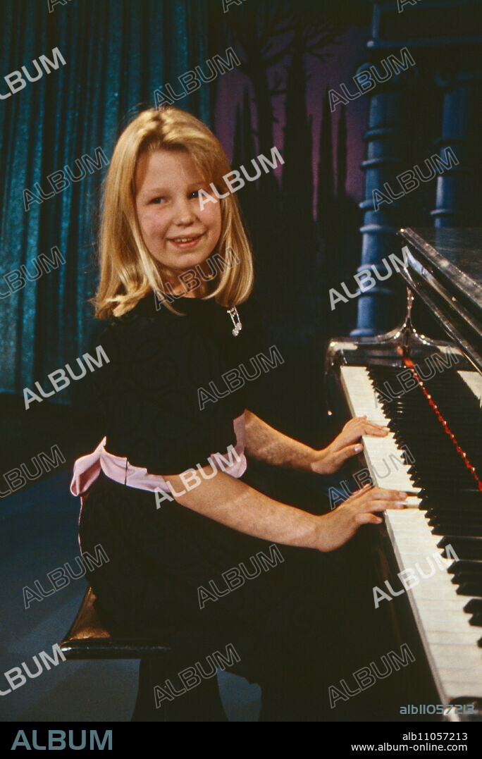Sandra Schwarzhaupt, vocal miracle in childhood, Germany 1988.