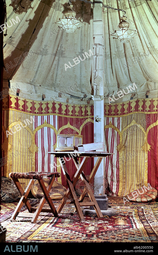 TIENDA DE CAMPANA DE BOABDIL.