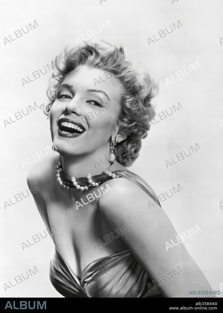 NORMA JEAN BAKER. MARILYN MONROE. 1955