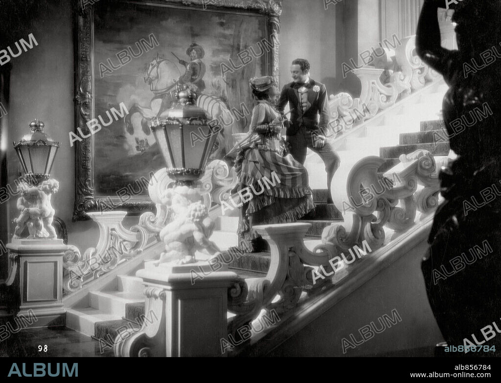 LAS ALEGRES CHICAS DE VIENA, 1931 (DIE LUSTIGEN WEIBER VON WIEN), dirigida por GEZA VON BOLVARY. Copyright CAPITOL FILMS.
