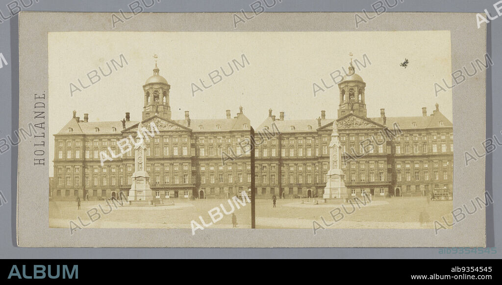 Koninklijk Paleis op de Dam, Amsterdam, Palais du Roi sur le Dam a Amsterdam (title on object), Hollande (series title on object), The Royal Palace with in front of it the Monument in memory of the people of 1830 and 1831 ('Naatje')., Charles-Henri Plaut (attributed to), publisher: Alexis Gaudin et Frère (attributed to), Amsterdam, publisher: Paris, 1858, paper, cardboard, albumen print, height 85 mm × width 16.8 mm.