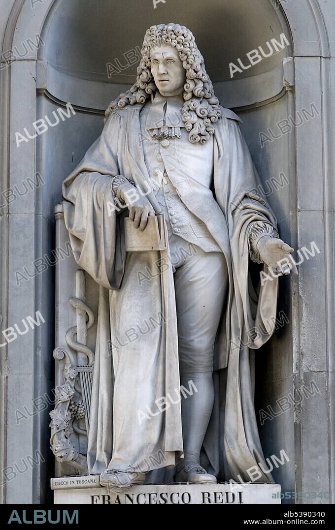 Statue of Francesco Redi, Uffizi art museum, Galleria degli Uffici, Florence, Tuscany, Italy, Europe