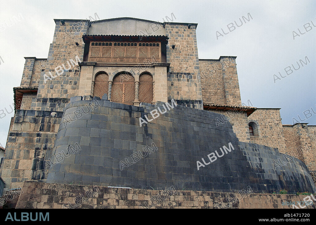 ARTE PRECOLOMBINO. INCA. PERU. CORICANCHA (TEMPLO DEL ORO). Su construcción se atribuye a Pachacutec. Sobre sus restos fue erigida la IGLESIA DE SANTO DOMINGO. CUZCO.