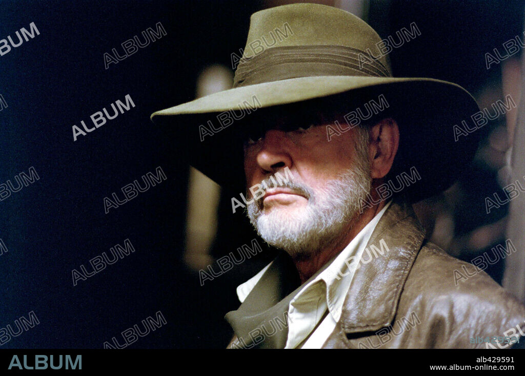 SEAN CONNERY in THE LEAGUE OF EXTRAORDINARY GENTLEMEN, 2003, directed by STEPHEN NORRINGTON. Copyright 20TH CENTURY FOX / VOLLMER, JURGEN.