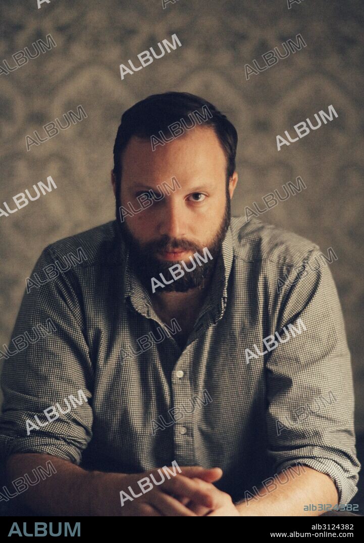 YORGOS LANTHIMOS en LANGOSTA, 2015 (THE LOBSTER), dirigida por YORGOS LANTHIMOS. Copyright CANAL+/CNC/CINE+/ELEMENT PICTURES/EURIMAGES/FALIRO HOUSE PRO.