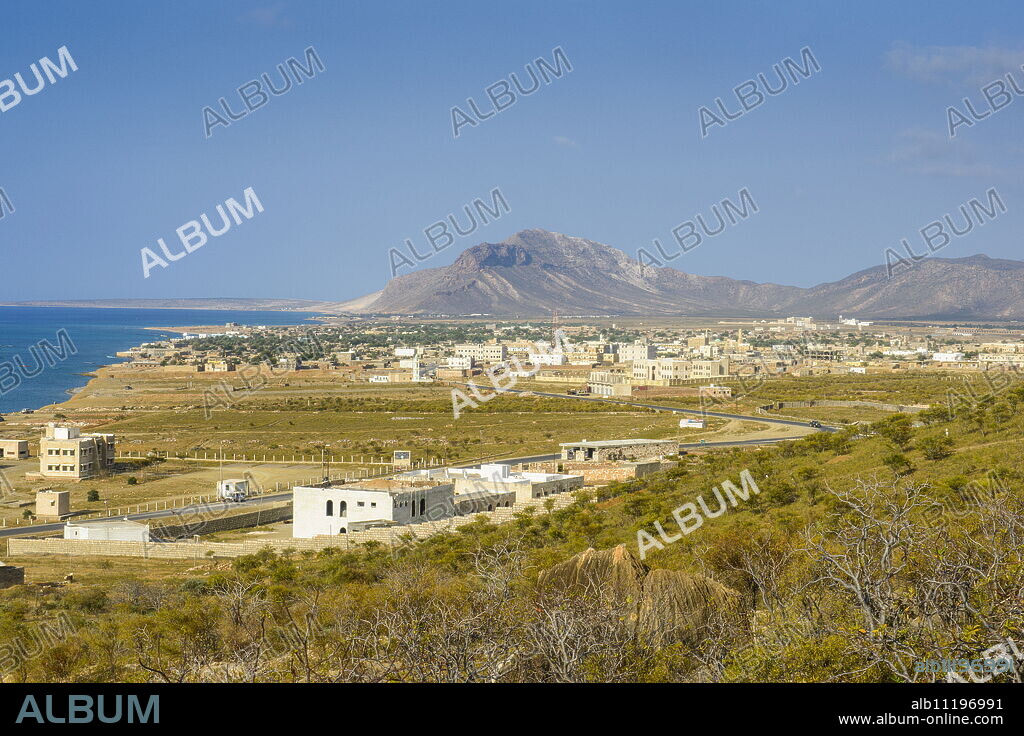 View of Hadibo, capital of the island of Socotra, UNESCO World Heritage Site, Yemen, Middle East.