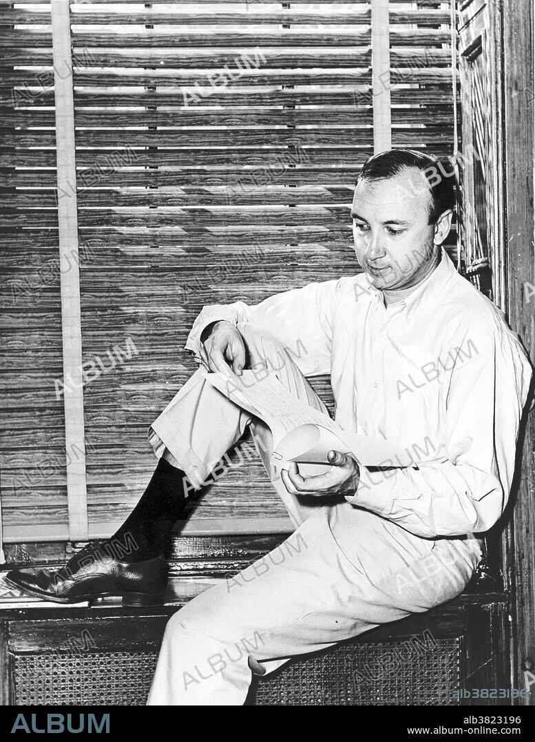 Marvin Neil Simon (born July 4, 1927) is an American playwright and screenwriter. He began writing comedy scripts for radio and some popular early television shows. Among them were The Phil Silvers Show and Sid Caesar's Your Show of Shows. He began writing his own plays beginning with Come Blow Your Horn (1961). It was followed by two more successful plays, Barefoot in the Park (1963) and The Odd Couple (1965), for which he won a Tony Award. During the 1960s to 1980s, he wrote both original screenplays and stage plays, with some films actually based on his plays. His style ranged from romantic comedy to farce to more serious dramatic comedy. Overall, he has garnered seventeen Tony nominations and won three. After Simon won the Pulitzer Prize for drama in 1991 for Lost in Yonkers, critics began to take notice of the depths, complexity and issues of universal interest in his stories, which expressed serious concerns of most average people. He has received more combined Oscar and Tony nominations than any other writer. Photographed by Al Ravenna for New York World Telegram & Sun, 1966.