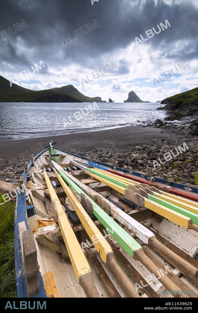 Abandoned boat on the beach, Bour, Vagar Island, Faroe Islands, Denmark, Europe.