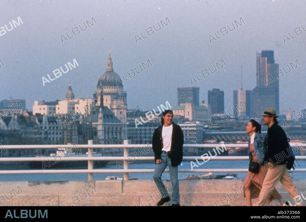 CHEN DAMING, CHEN HSIAO HSUAN and HARRISON LIU in FOREIGN MOON, 1996, directed by ZHANG ZEMING. Copyright MEDIA ASIA GROUP LIMITED.