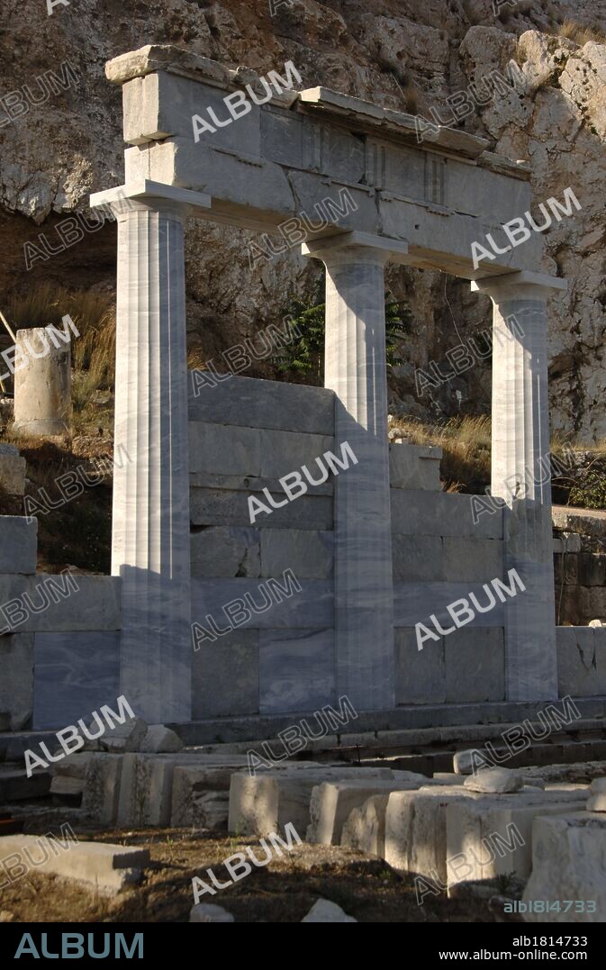 Greece, Athens. Acropolis. Asklepieion of Athens. Sanctuary built in honour of the gods Asclepius and Hygieia. Doric style. 420-419 BC.