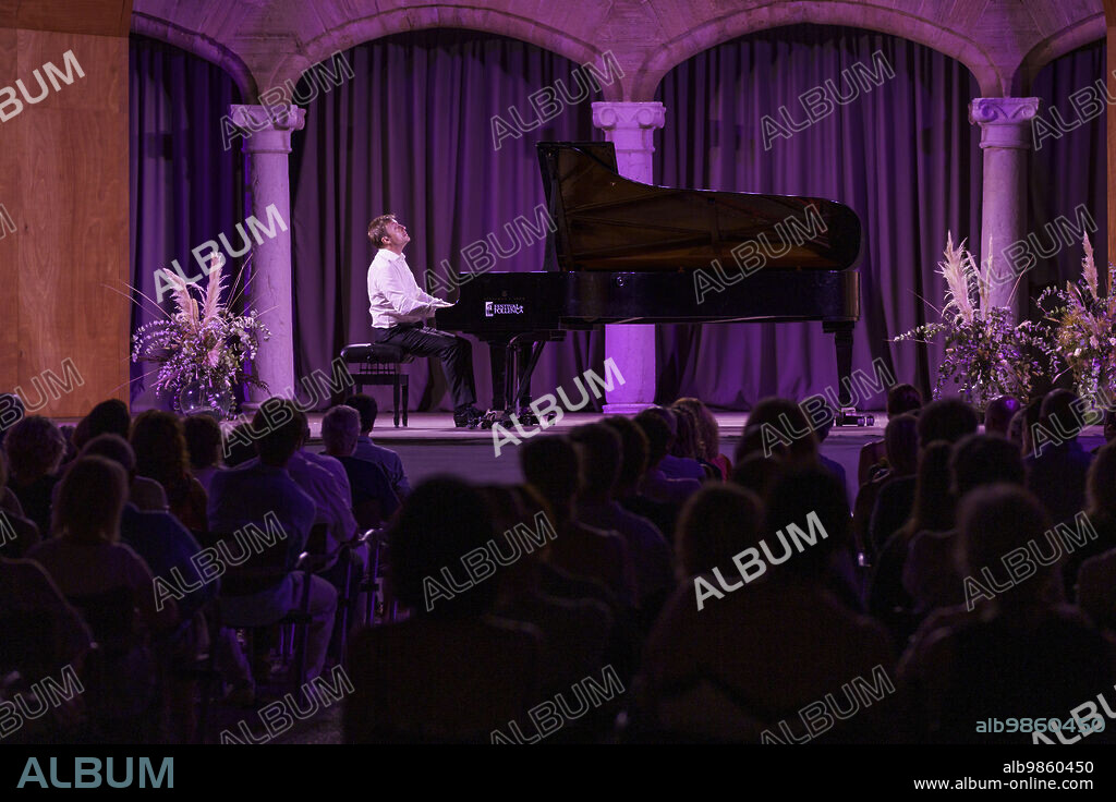 Enrique Bagaría, piano, Santo Domingo Cloister and Convent, Pollensa, Majorca, Balearic Islands, Spain.
