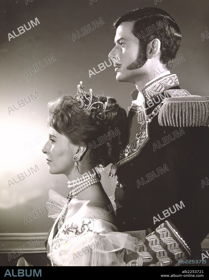PELICULA : DONDE VAS TRISTE DE TI , 1960. DIRECTOR : ALFONSO BALCAZAR. ACTORES : VICENTE PARRA , MARGA LOPEZ.