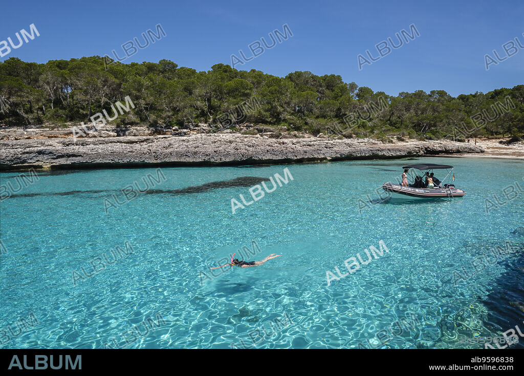 Calo des Borgit, Santanyi, Parc Natural de Mondragó, Mallorca, Balearic Islands, Spain.