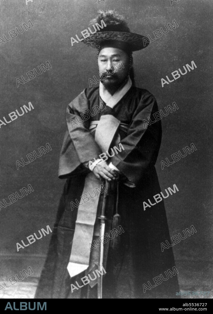 Empress Myeongseong (19 October 1851 – 8 October 1895), also known as Queen Min, was the first official wife of King Gojong, the twenty-sixth king of the Joseon dynasty of Korea. In 1902 she received the posthumous name Hyoja Wonsong Jonghwa Hapchon Honggong Songdok Myongsong Taehwanghu (Korean Hangul: ?????????????????, Hanja: ?????????????????), often abbreviated as Myongsong Hwanghu (Hangul: ????, Hanja: ????), meaning Empress Myeongseong.