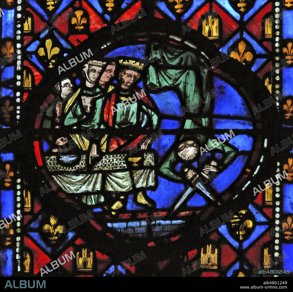 Salome danse devant Herode. Histoire de St Jean Baptiste. Vitrail de la cathedrale de Clermont Ferrand datant du 13eme siecle. Photographie par Painton Cowen. Credit : Collection Cowen/KHARBINE-TAPABOR.