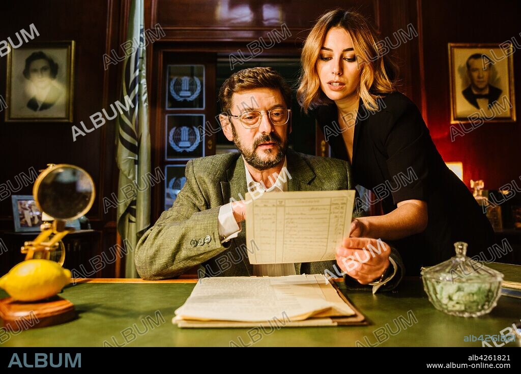 BLANCA SUAREZ y MANOLO SOLO en TIEMPO DESPUÉS, 2018, dirigida por JOSE LUIS CUERDA. Copyright Estela Films / Pólvora Films / Lanube Películas / El Terrat.