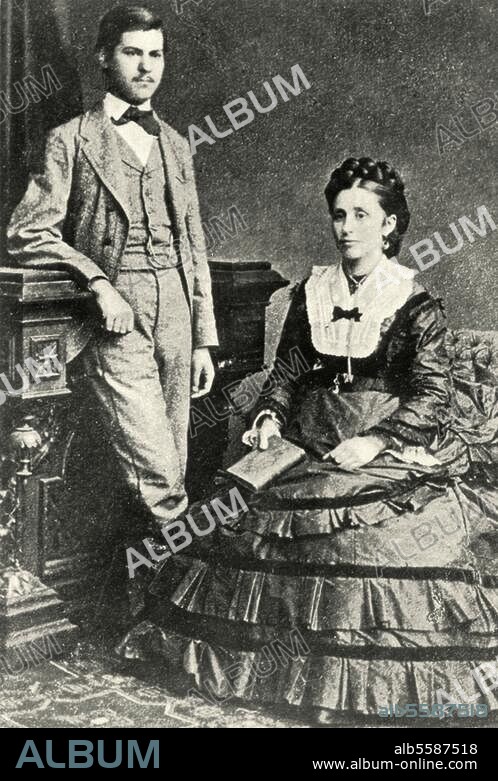 Freud, Sigmund Neurologist, founder of psychoanalysis, Freiberg (Moravia) 6.5.1856 - London. 23.9.1939. Sigmund Freud, sixteen years old, with his mother Amalia, nee Nathanson (1835-1930). Photograph, 1872.