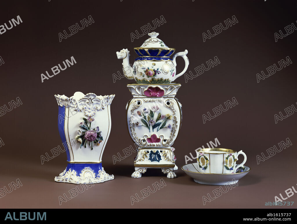 ANTIQUES-HOUSEWARES. Russian Porcelain (19th C.)  Antiques  Hermitage Museum, St. Petersburg, Russia.